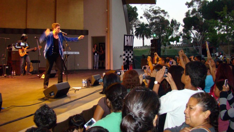 Christopher Von Uckermann performs songs from his soon-to-be released album <em>Somos</em> at the June 23 kick-off of BMI’s Summer Nights concert series.