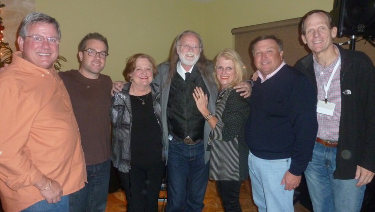 Pictured (L-R) after the performance are: Texas Restaurant Association CEO Richie Jackson, BMI songwriter Will Bowen, Arkansas Hospitality Association Executive Director and CSRA Board Chair Montine  McNulty, BMI songwriter  Aaron Barker, Rhode Island Hospitality Association President & CEO Dale Venturini,  Louisiana President & CEO Stan Harris, and BMI’s Dan Spears.