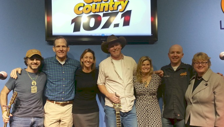 Pictured after the showcase (left to right): Phil O’Donnell, BMI’s Dan Spears, Lee County Visitor & Convention Bureau Marketing Director Laura Chmielewski, Wynn Varble, Clear Channel Media & Entertainment VP/Regional Market Manager Sherri Griswold, Cat Country Program Director Todd Nixon and Lee County Visitor & Convention Bureau Executive Director Tamara Pigott.