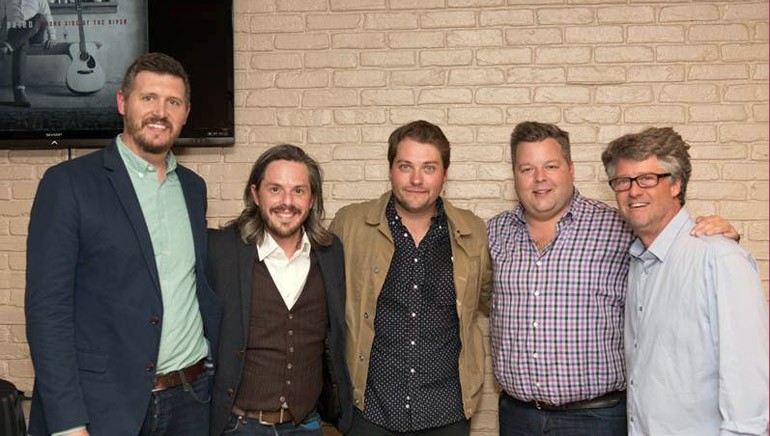 BMI hosted a listening party of Rob Baird’s latest album Wrong Side of the River, expected May 13 from Hard Luck Recording Company. Hosted April 21, the party featured Rob previewing tracks to the crowd of music industry friends and family.