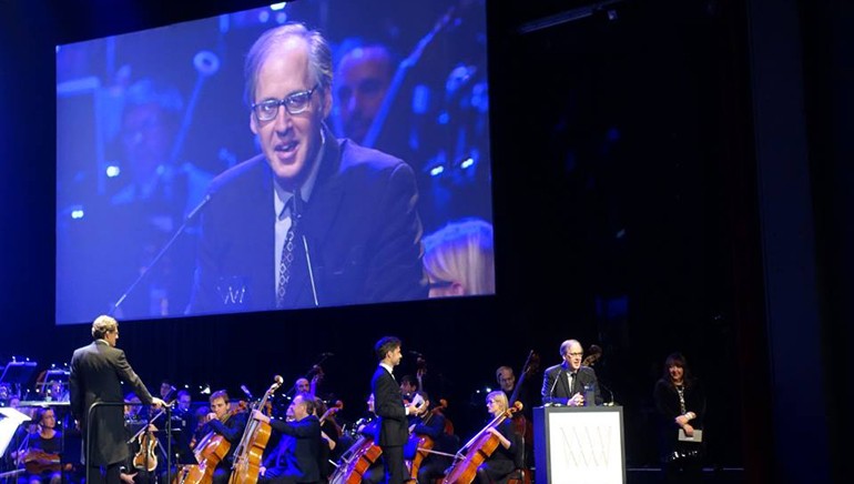 Television Composer of the Year award winner Jeff Beal takes to the podium after being presented with his award by BMI’s Doreen Ringer-Ross.