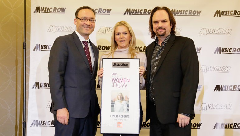 MusicRow’s Craig Shelburne, BMI’s Leslie Roberts and MusicRow’s Sherod Roberston pose after the ceremony celebrating the “Rising Women on the Row.”