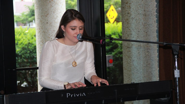 BMI hosted a reception June 12, 2017, for the BMI Foundation’s Second Annual Nashville Songwriting Scholarship winner Angelica Rose Toumbas. Toumbas treated the crowd to two of her original songs, including her award-winning “The Feeling of Almost.”