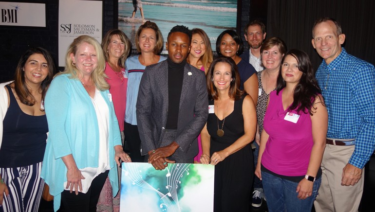 Pictured (L-R) before Jonny P’s soulful performance at the Side Bar Club in San Diego are: House of Blues Entertainment Paralegal Asally Adib-Samadian, Darden Restaurants’ Senior Director of Licensing Colleen Hunter, Bowlmor AMF Senior Regulatory Affairs Analyst and NALCP President Portia Bagby, BMI singer-songwriter Jonny P, Sprouts Senior Licensing Specialist Tina Redfern, Dave & Buster’s Corporate Paralegal Jill Valachovic, Starbucks Alcohol Risk Control and Compliance Manager Robin Howard, Whole Foods Market Licensing Team Leader Ryan Bissett, Apple Gold Group Licensing and Office Manager Becky McKeithan, Red Robin International Licensing Coordinator Amanda Black and BMI’s Dan Spears.