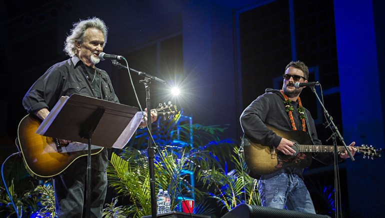 Fans were surprised by a performance from Kris Kristofferson during Eric Church’s set at the final show of the Maui Songwriters Festival in 2017.