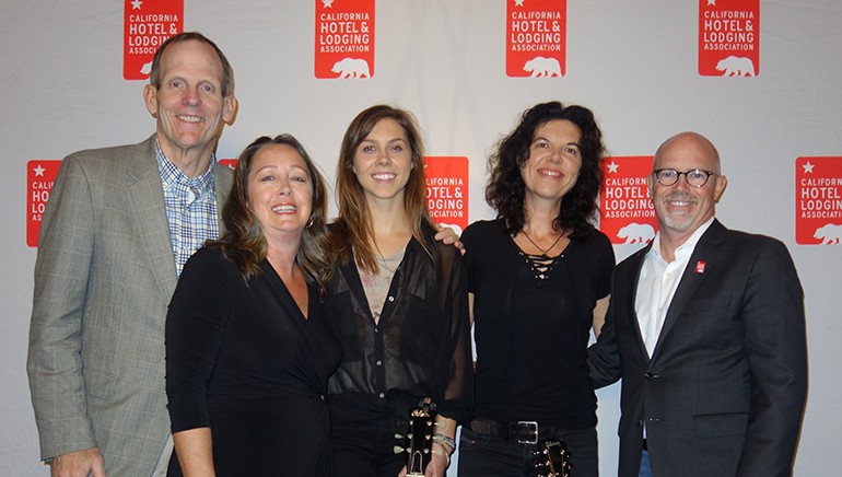 Pictured (L-R) before Roscoe & Etta’s performance at the California Hotel & Lodging Association’s winter board meeting opening reception are: BMI’s Dan Spears, CH&LA Senior Vice President Jennifer Flohr, Roscoe & Etta’s Anna Schulze and Maia Sharp, and CH&LA President and CEO Lynn Mohrfeld.