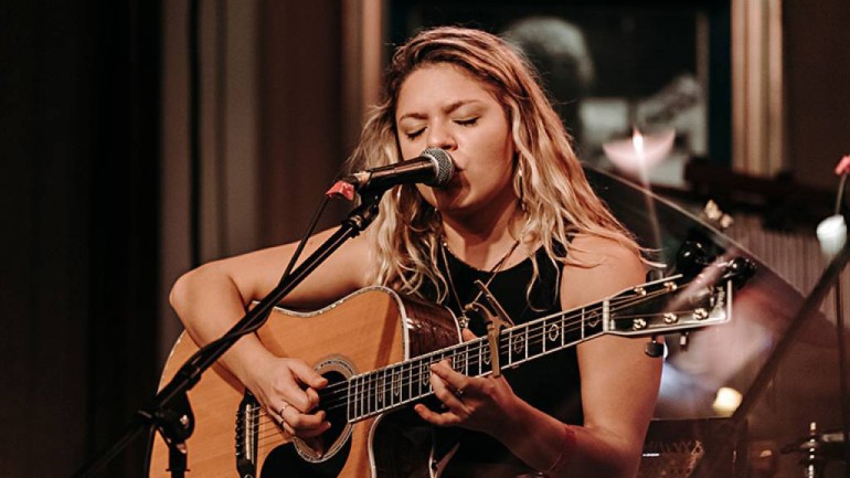 Emma Kline performs at Fleetwoods on Front St. during the 5th Annual Maui Songwriters Festival presented by BMI.