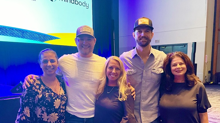 Pictured before the performance are IHRSA Director of Industry Partner Operations Theresa Duffy, BMI songwriter Gunnar Latham, IHRSA President & CEO Elizabeth Clark, BMI songwriter Josh Grider and BMI’s Jessica Frost.