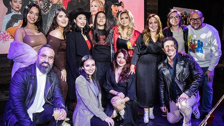 (Top, L-R) Victoria La Mala, Silvana De Cajiao, Nancy Sanchez, Ivonne Galaz, Erika Vidrio, BMI’s Teresa Romo, Amazon Music’s Michelle Gas and Ernesto Sanchez, (Bottom, L-R) BMI’s Jesus Gonzalez, Lupita Infante, Angélica Gallegos and Gibson’s Maclovio Pérez at the “El Demo” listening session in Las Vegas on November 16, 2022.