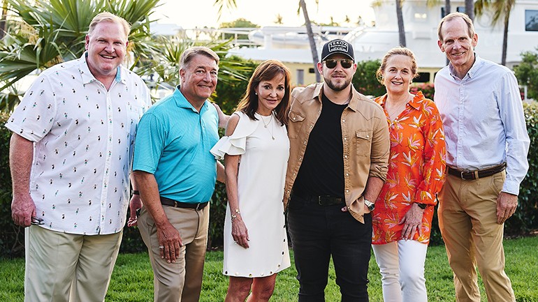 Pictured (L-R) before BMI songwriter Kameron Marlowe’s performance at this year’s Florida Association of Broadcasters Convention are Hearst Television- Orlando President & General Manager John Soapes, Sinclair Broadcast Group- West Palm Beach Vice President & General Manager Mike Pumo, Beasley Media Group CEO & BMI Board Chair Caroline Beasley, BMI songwriter Kameron Marlowe, Hubbard Radio CEO & BMI Board Member Ginny Morris and BMI’s Dan Spears.