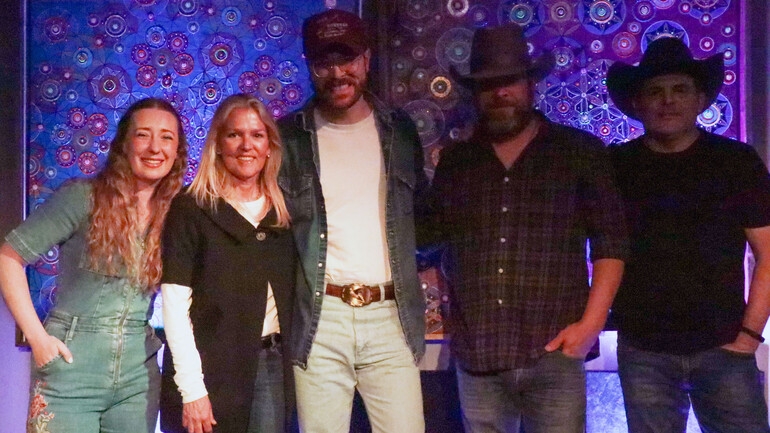 Photo L-R: Trannie Anderson (BMI), BMI’s Leslie Roberts, Wyatt McCubbin (BMI), Jeff Hyde (BMI) and Rhett Akins (BMI) pose during Tin Pan South at 3rd and Lindsley.