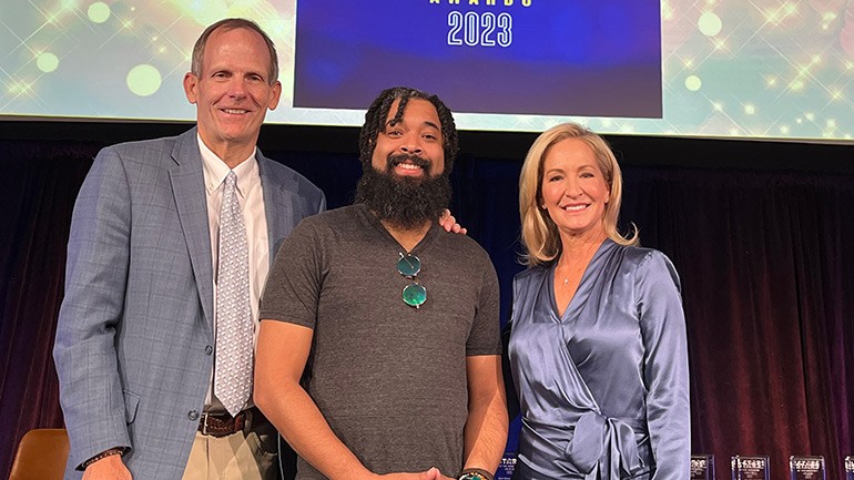 Pictured before BMI songwriter Nelson Cade’s performance at the AZLTA Stars of Industry Awards Luncheon (L to R): BMI’s Dan Spears, BMI songwriter Nelson Cade III, AZLTA CEO Kim Sabow.