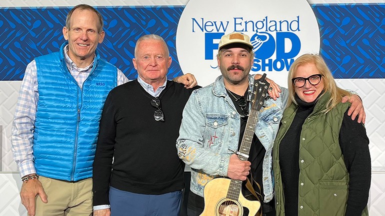 Pictured before BMI songwriter Sam James’ performance at the New England Food Show in Boston (L to R): BMI’s Dan Spears, Massachusetts Restaurant Association Vice President of Operations Kerry Miller, BMI songwriter Sam James, Rhode Island Hospitality Association CEO Dale Venturini.