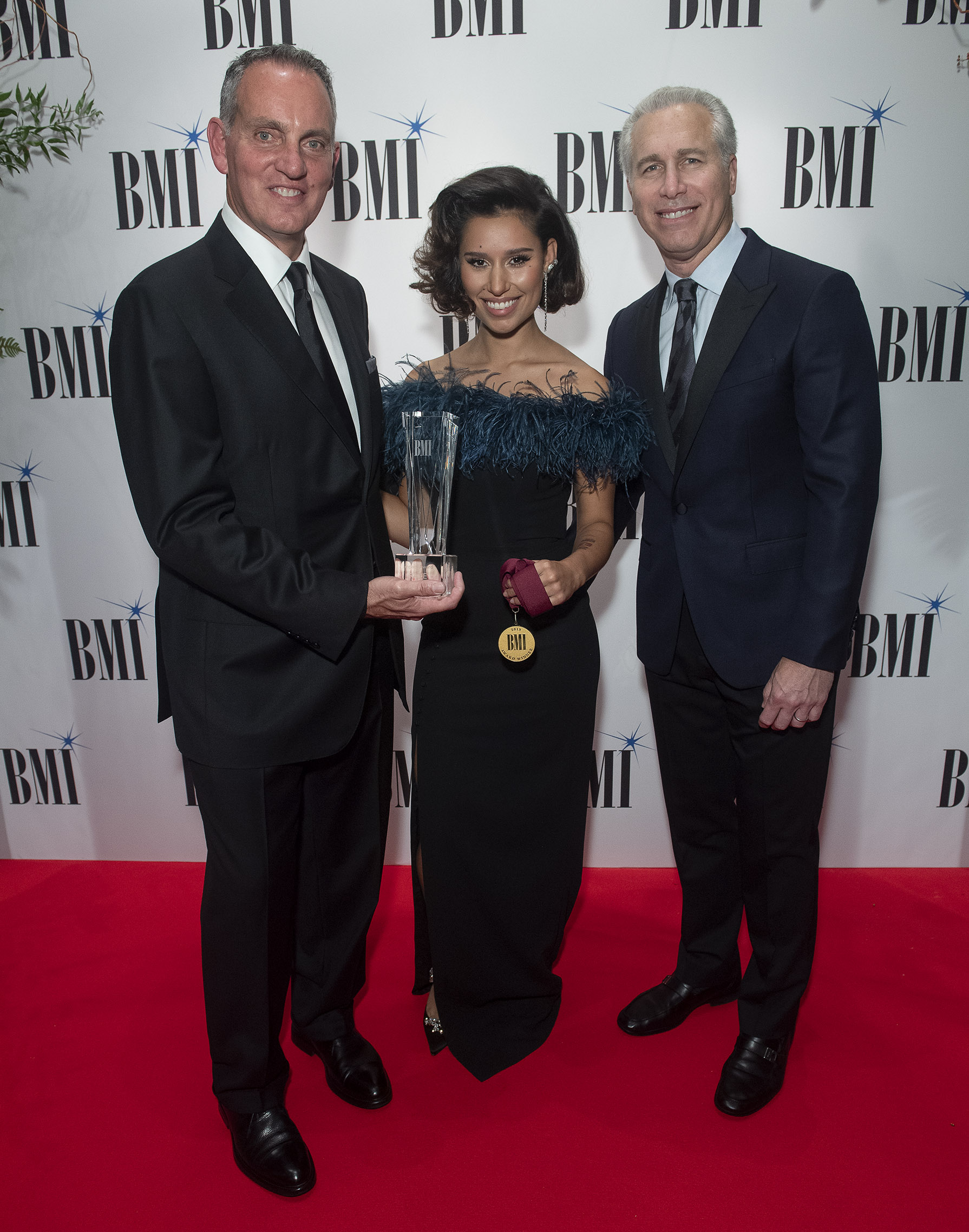 Noel Gallagher And World S Top Songwriters Honoured At 2019 Bmi